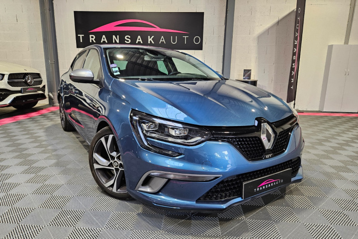 RENAULT MEGANE IV BERLINE