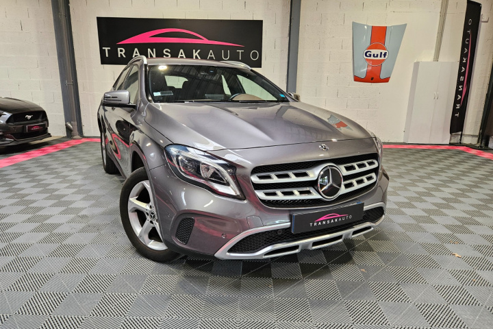 MERCEDES GLA
