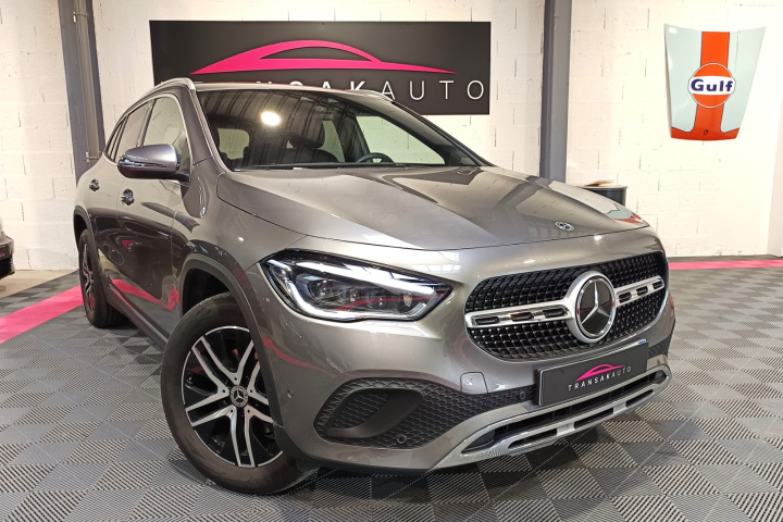 MERCEDES GLA