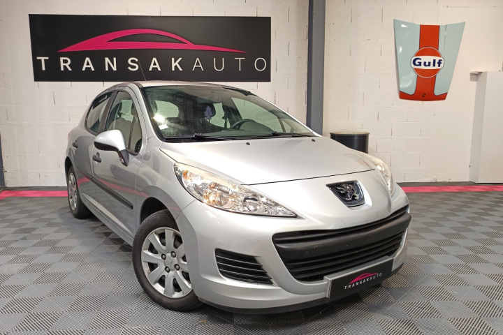 PEUGEOT 207