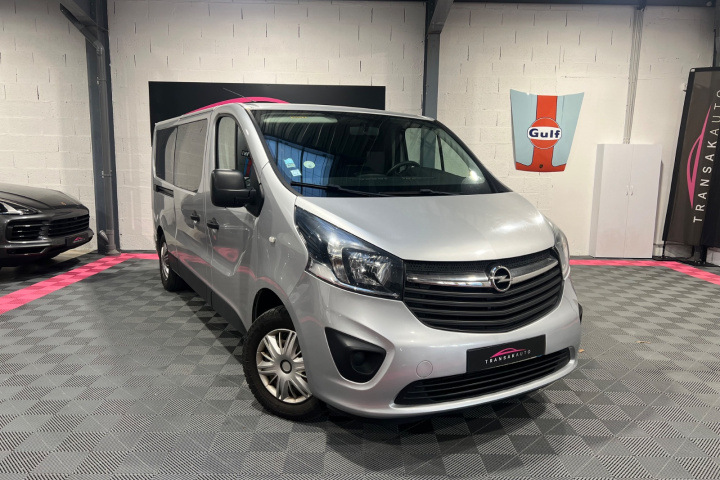 OPEL VIVARO COMBI